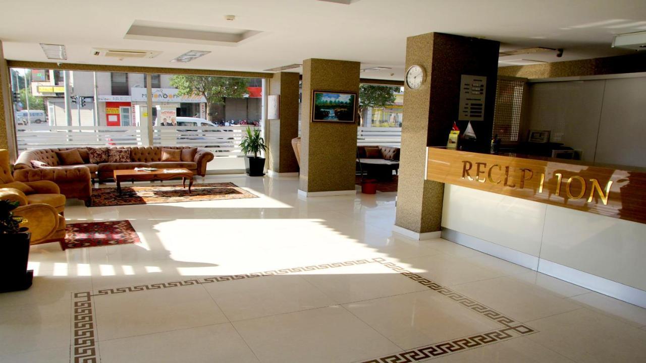 Wox Ew Hotel Smirne Esterno foto