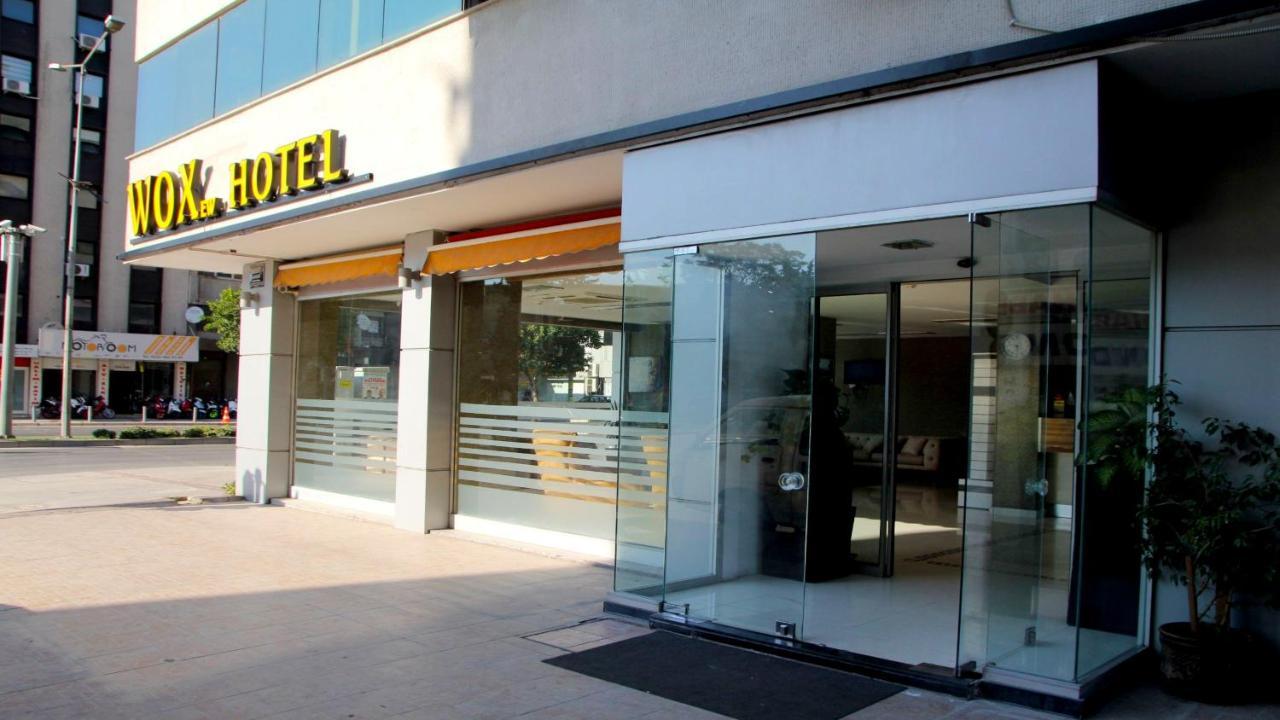 Wox Ew Hotel Smirne Esterno foto