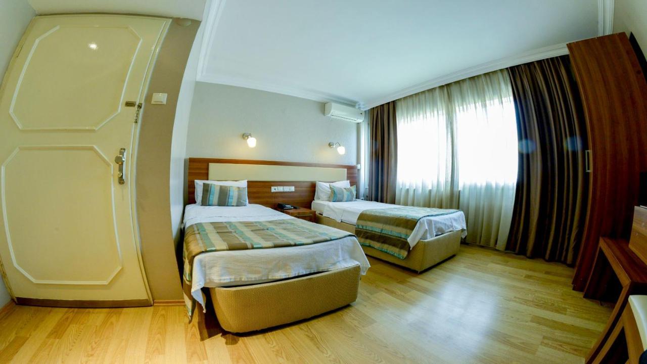 Wox Ew Hotel Smirne Esterno foto