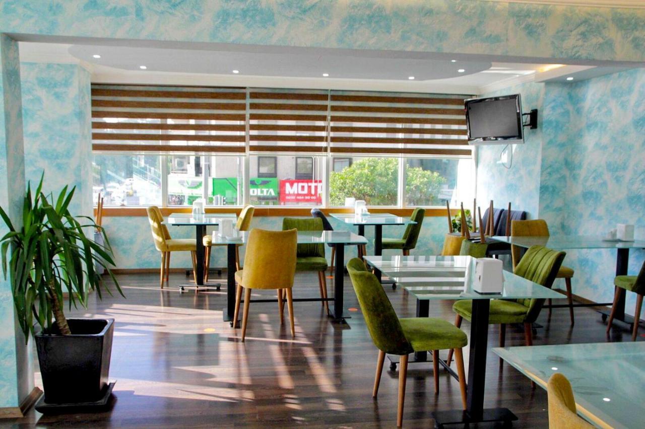 Wox Ew Hotel Smirne Esterno foto
