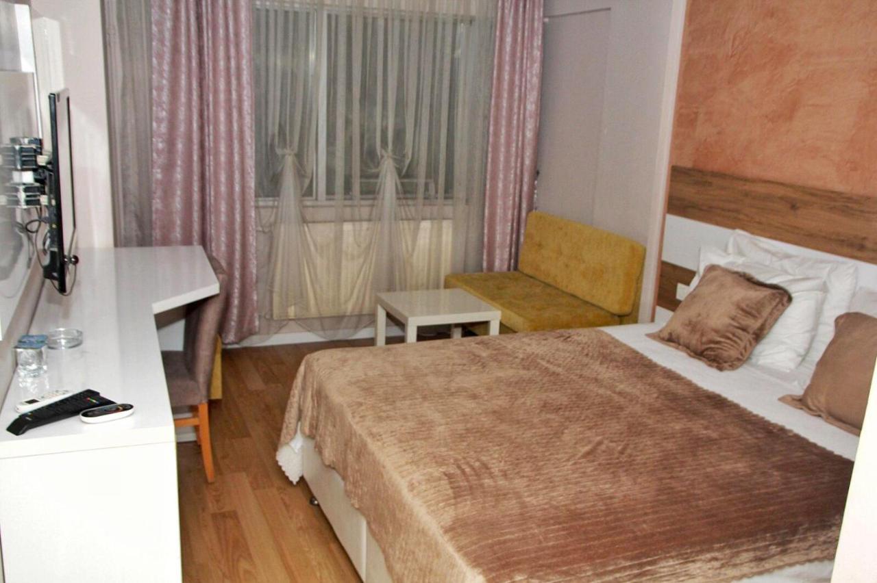 Wox Ew Hotel Smirne Esterno foto