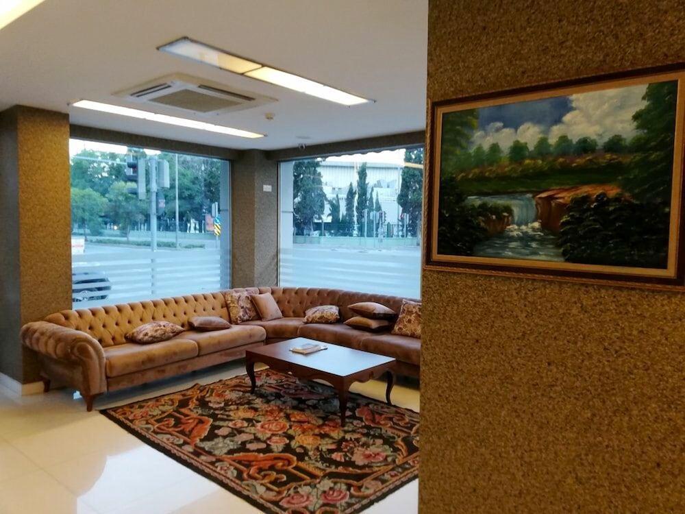 Wox Ew Hotel Smirne Esterno foto