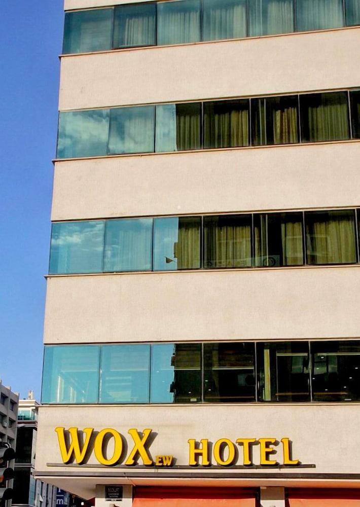 Wox Ew Hotel Smirne Esterno foto